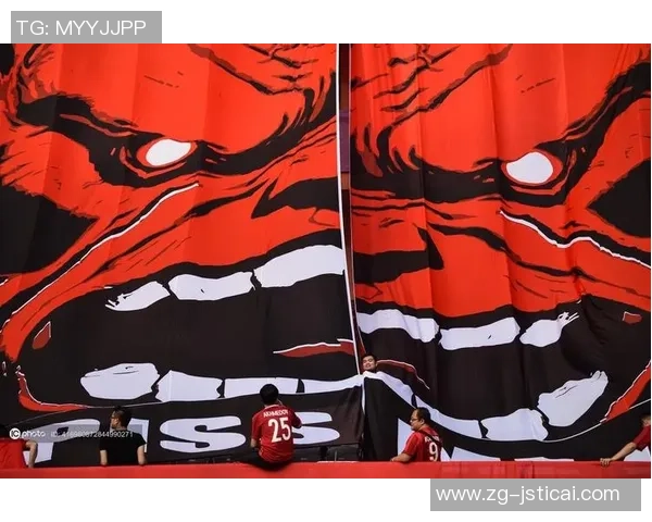 上港与辽宁宏运激战正酣争夺中超积分榜关键战役即将上演 上港与辽宁宏运激战正酣争夺中超积分榜关键战役即将上演