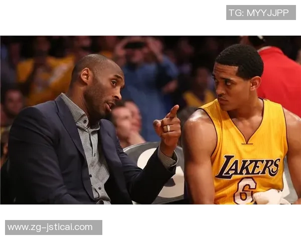 乔丹克拉克森:从替补到明星球员的华丽转身与篮球传奇之路 乔丹克拉克森:从替补到明星球员的华丽转身与篮球传奇之路